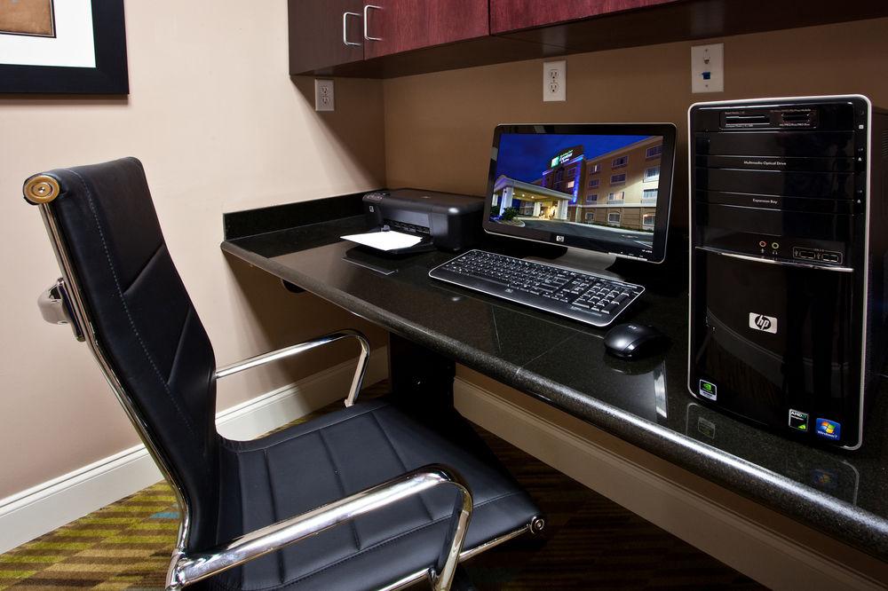 Holiday Inn Express Palatka Northwest By Ihg Extérieur photo